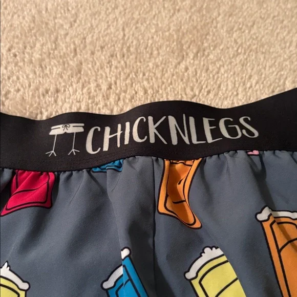 Women’s CHICKNLEGS running shorts - Picture 2 of 6